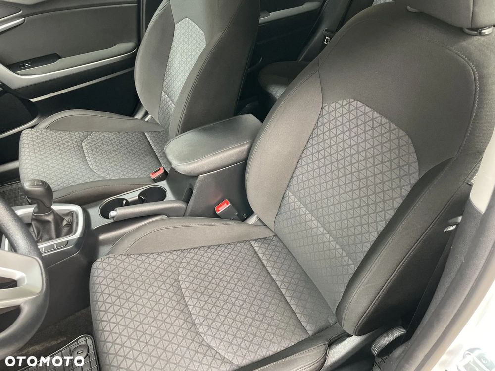Kia Ceed 1.0 T-GDI S - 12