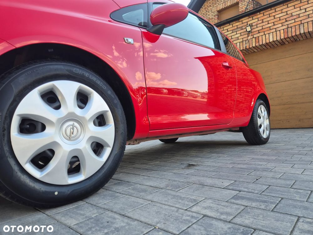 Opel Corsa - 8