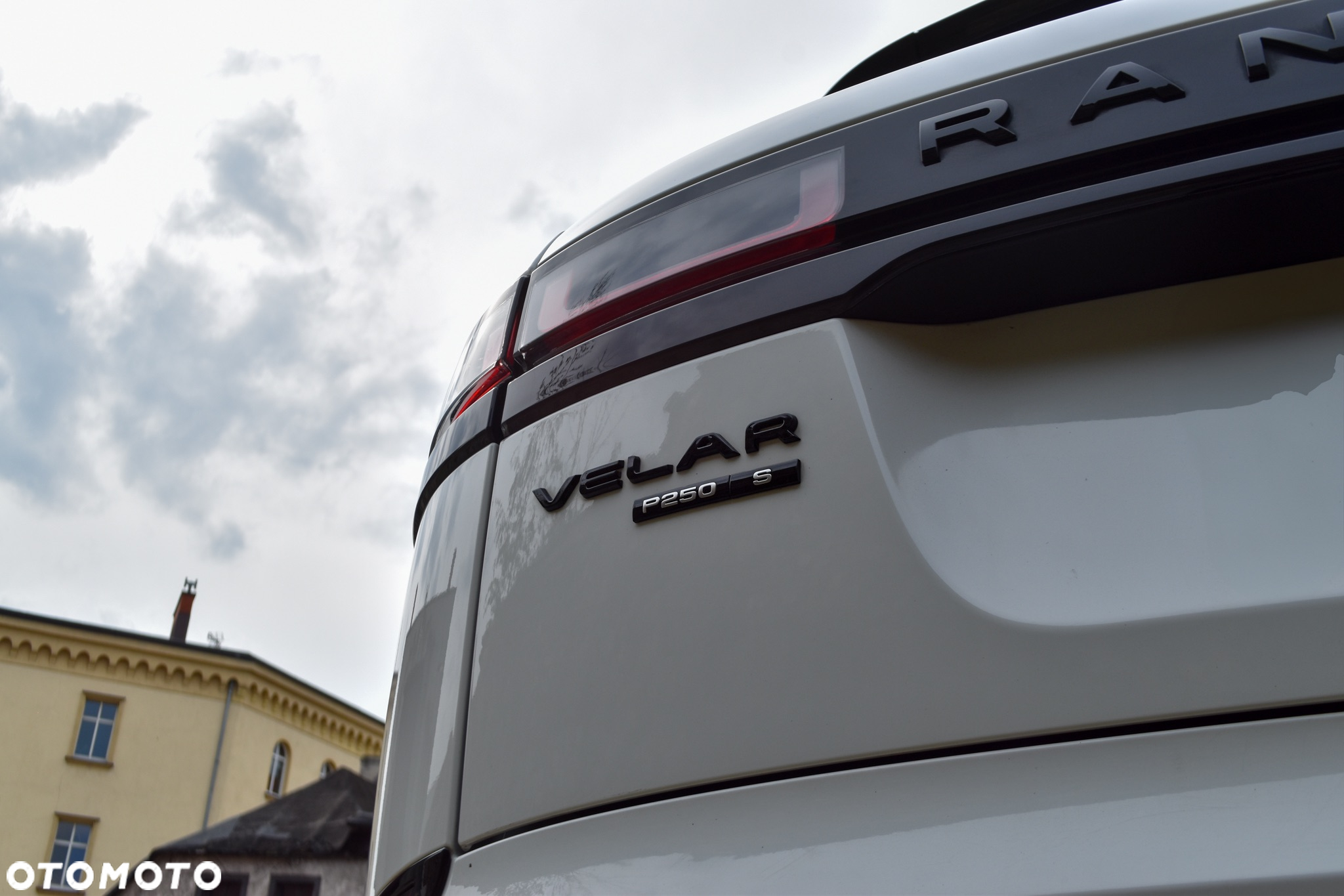 Land Rover Range Rover Velar 2.0 Si4 R-Dynamic S - 7