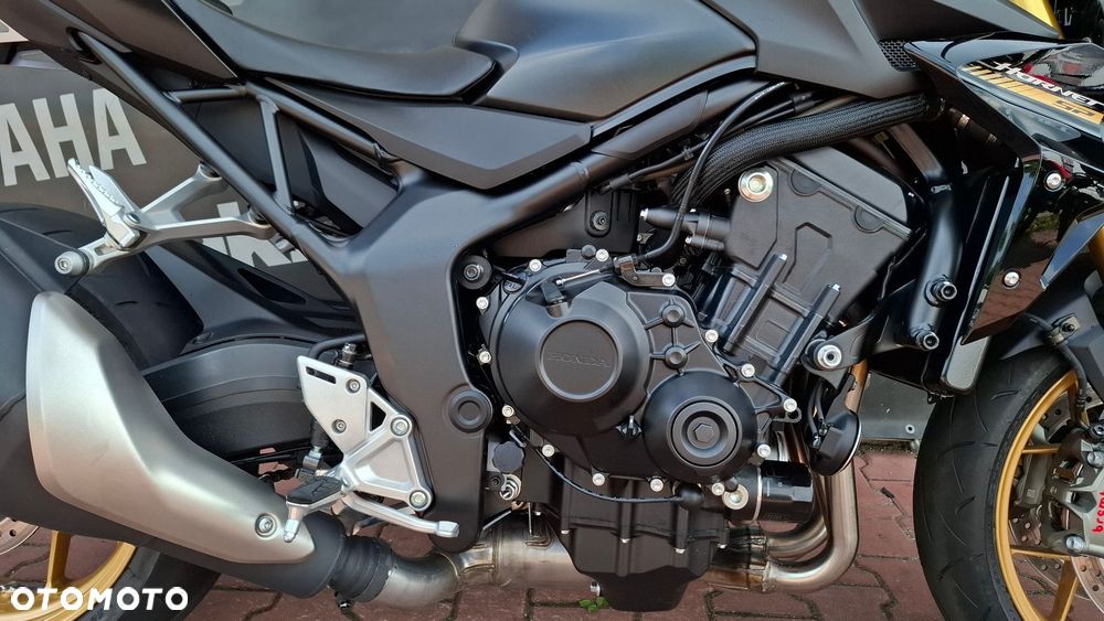 Honda CB - 10
