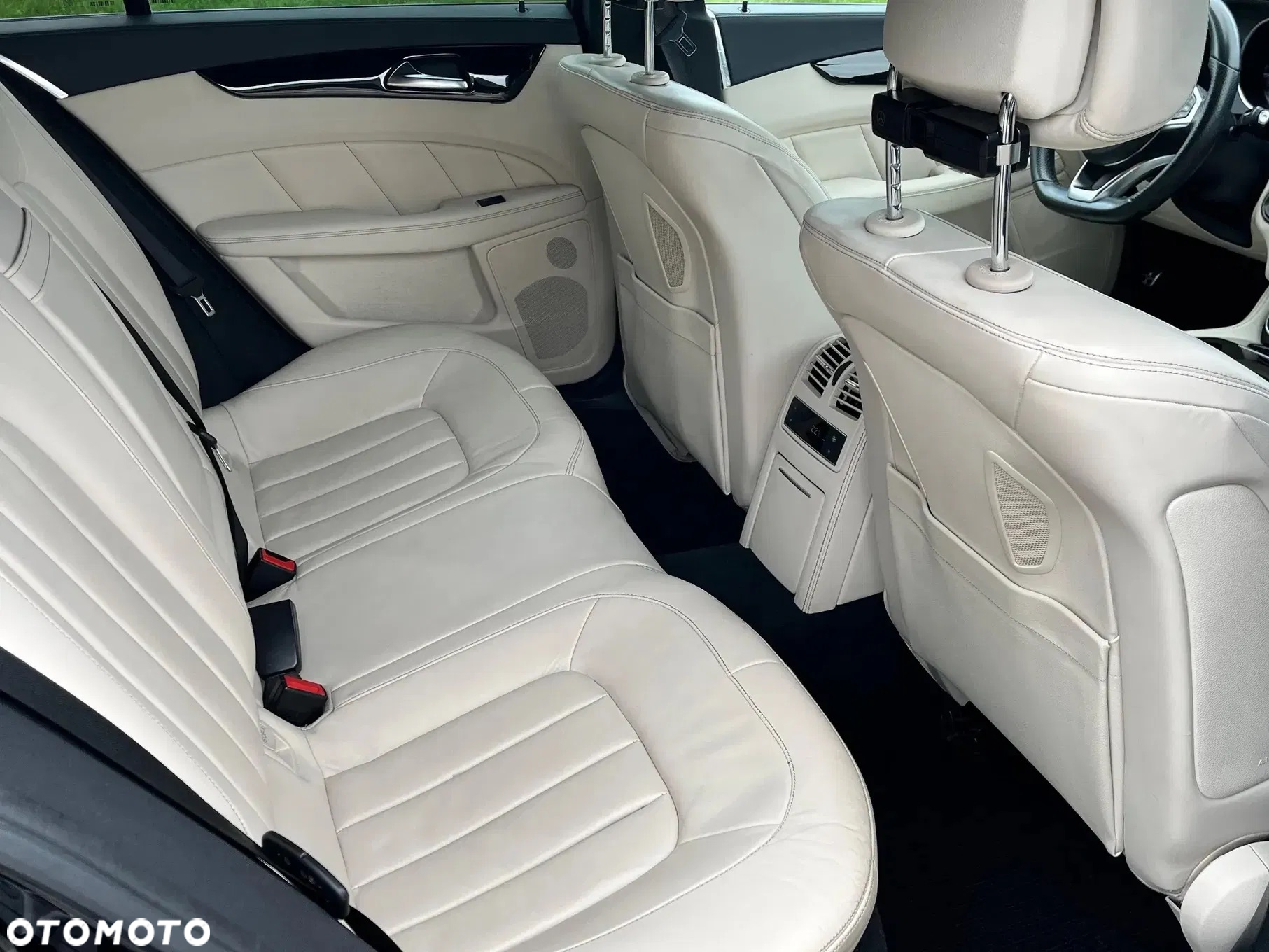 Mercedes-Benz CLS Shooting Brake 400 4Matic 7G-TRONIC Final Edition - 23