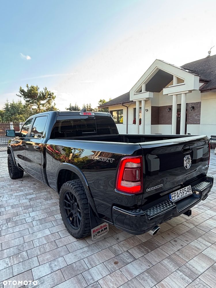 RAM 1500 5.7 eTorque Crew Cab Longbed Laramie Black - 7
