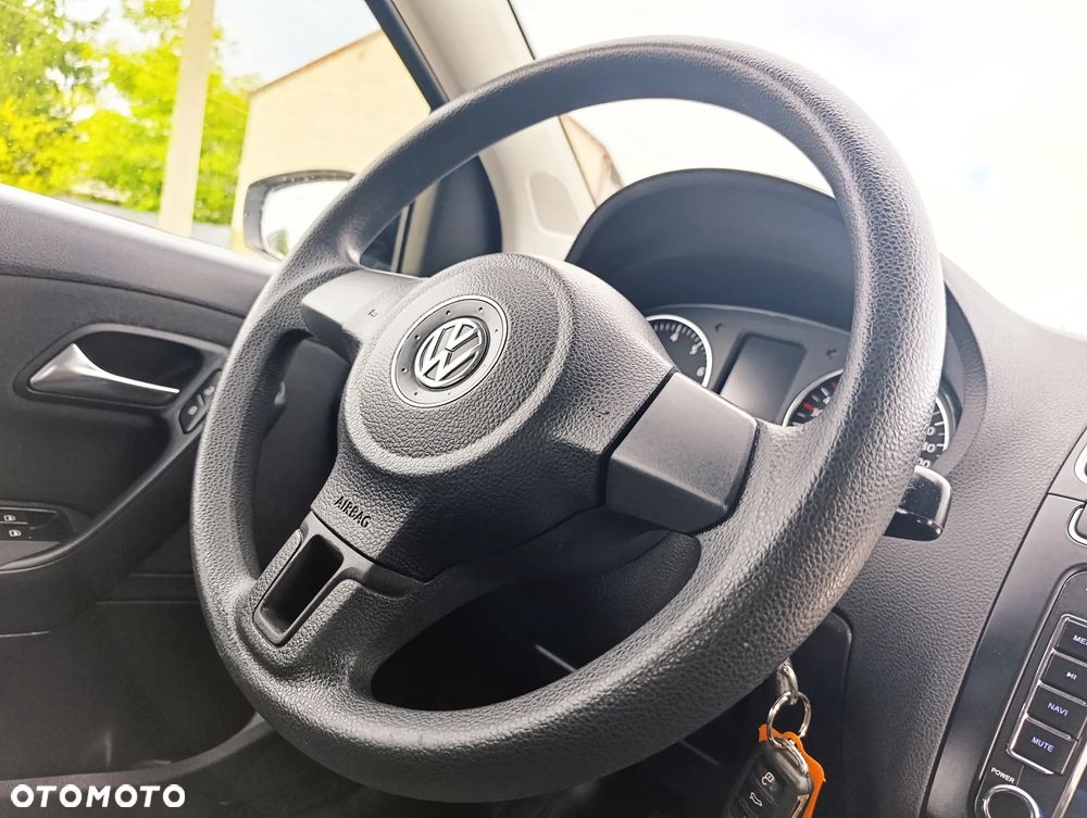 Volkswagen Polo - 19