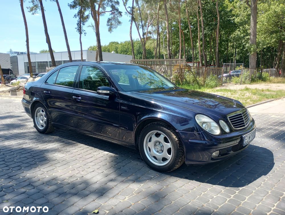 Mercedes-Benz Klasa E 200 Kompressor Automatik Classic - 10