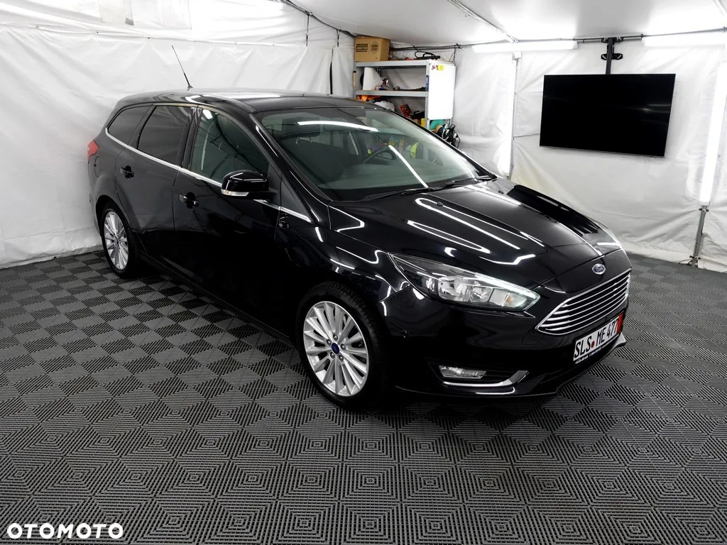 Ford Focus 1.5 EcoBoost Titanium - 3