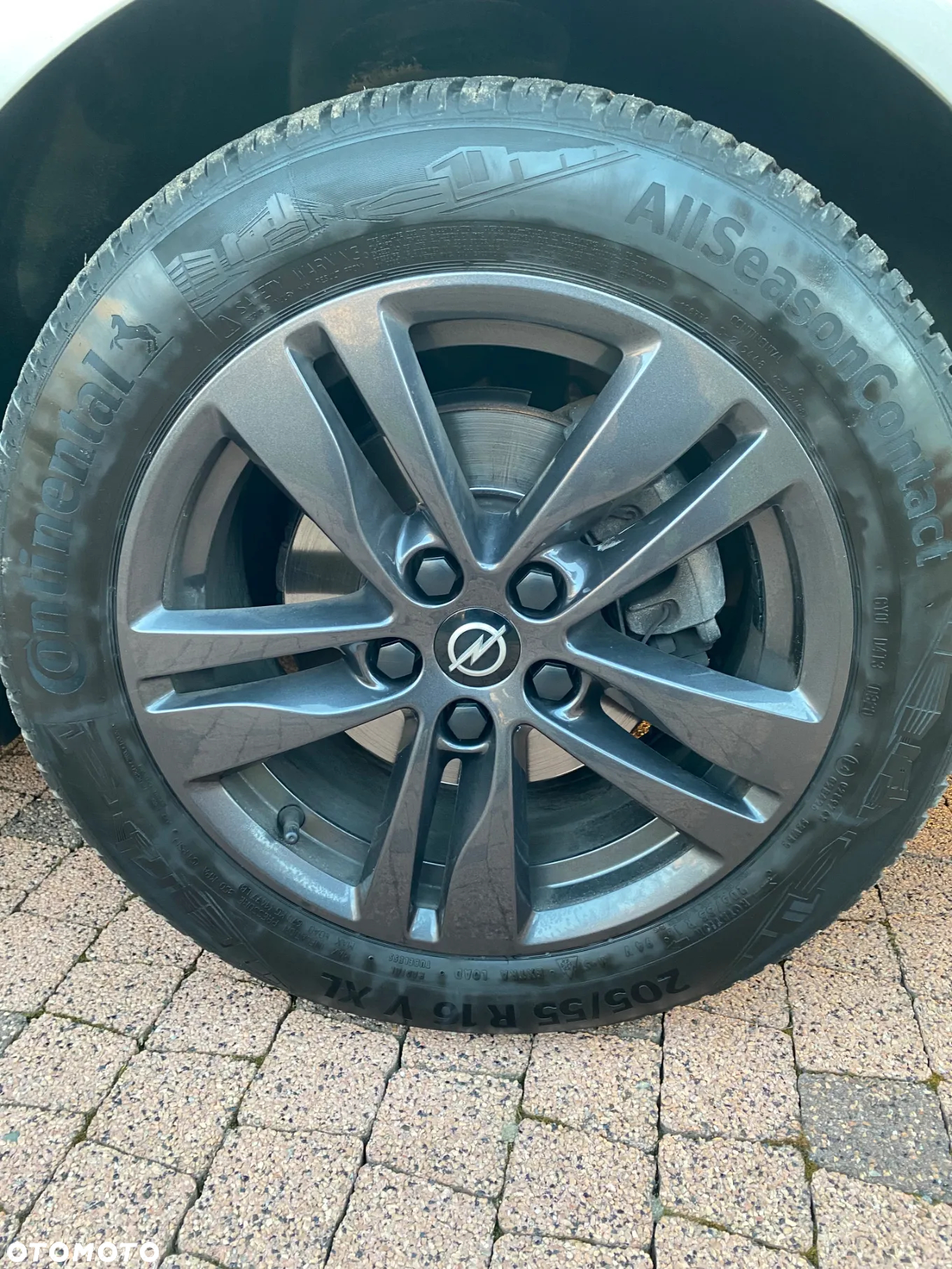 Opel Astra V 1.2 T Elegance S&S - 15