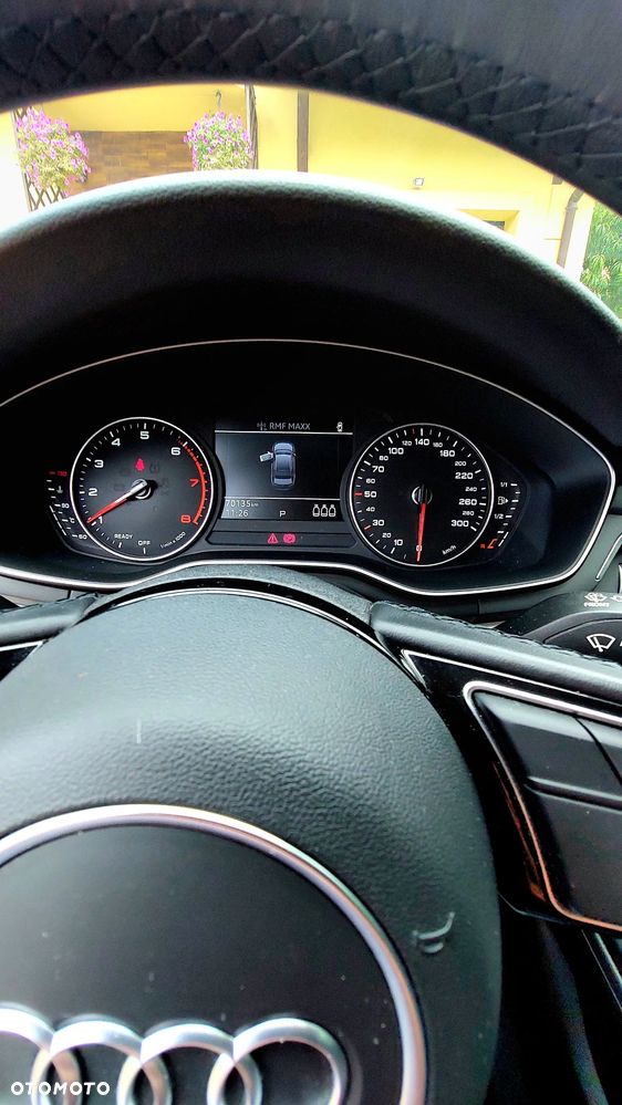 Audi A4 Limousine 35 TFSI mHEV Advanced S tronic - 32