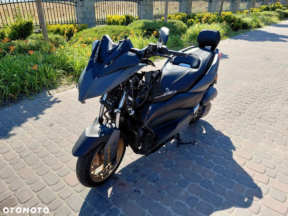 Yamaha X-max - 1