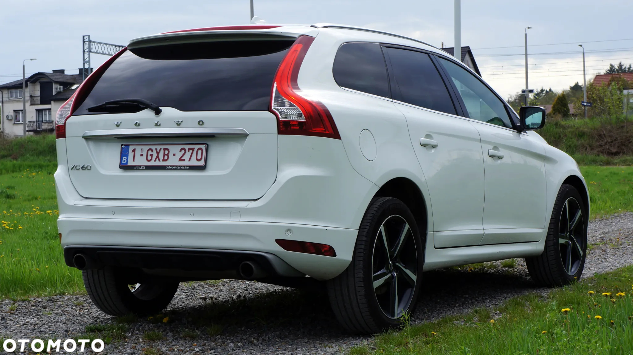 Volvo XC 60 D4 R-Design - 6