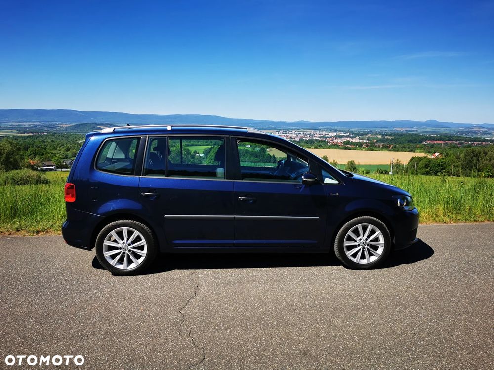 Volkswagen Touran - 8