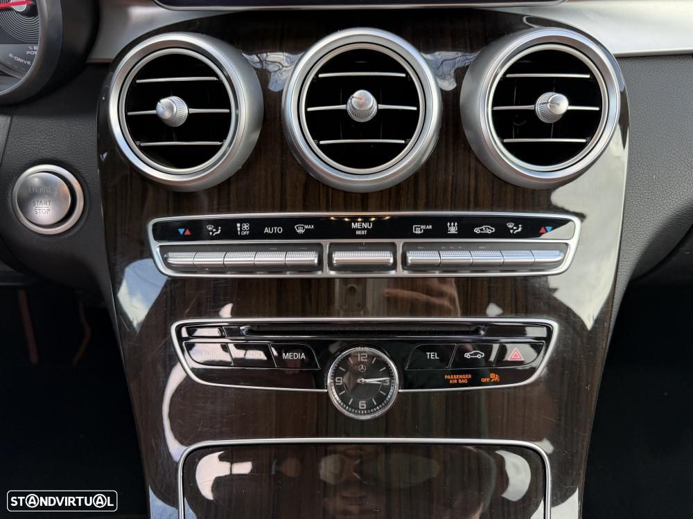 Mercedes-Benz C 350 e T 7G-TRONIC AMG Line - 25