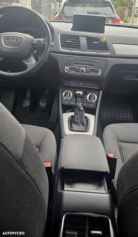 Audi Q3 2.0 TDI - 6