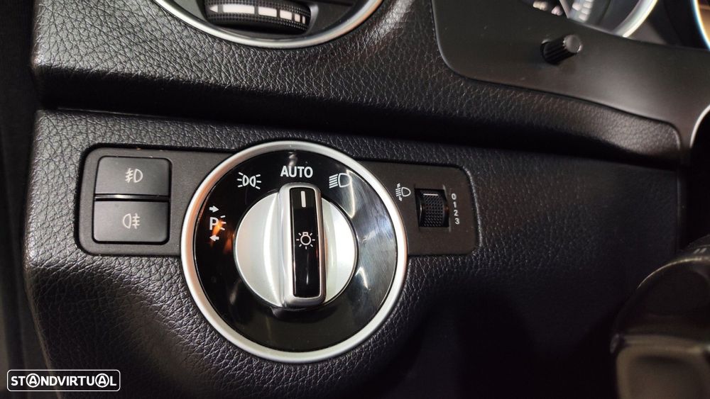 Mercedes-Benz C 200 CDi Elegance BE - 18