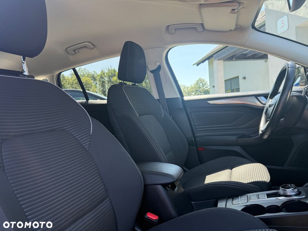 Ford Focus 2.0 EcoBlue Titanium Business - 8