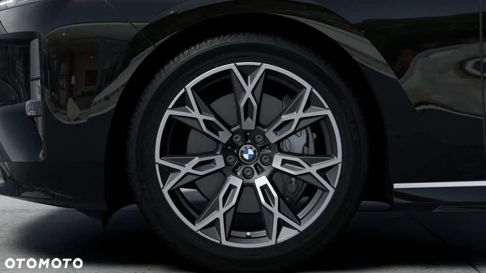 BMW Seria 7 750e PHEV xDrive Individual Edition sport - 15