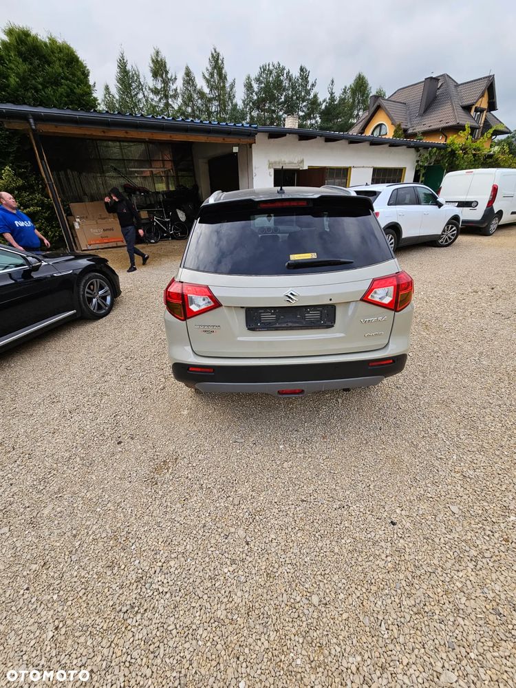 Suzuki Vitara 1.6 DDiS (4x4) Allgrip TCSS Comfort+ - 5
