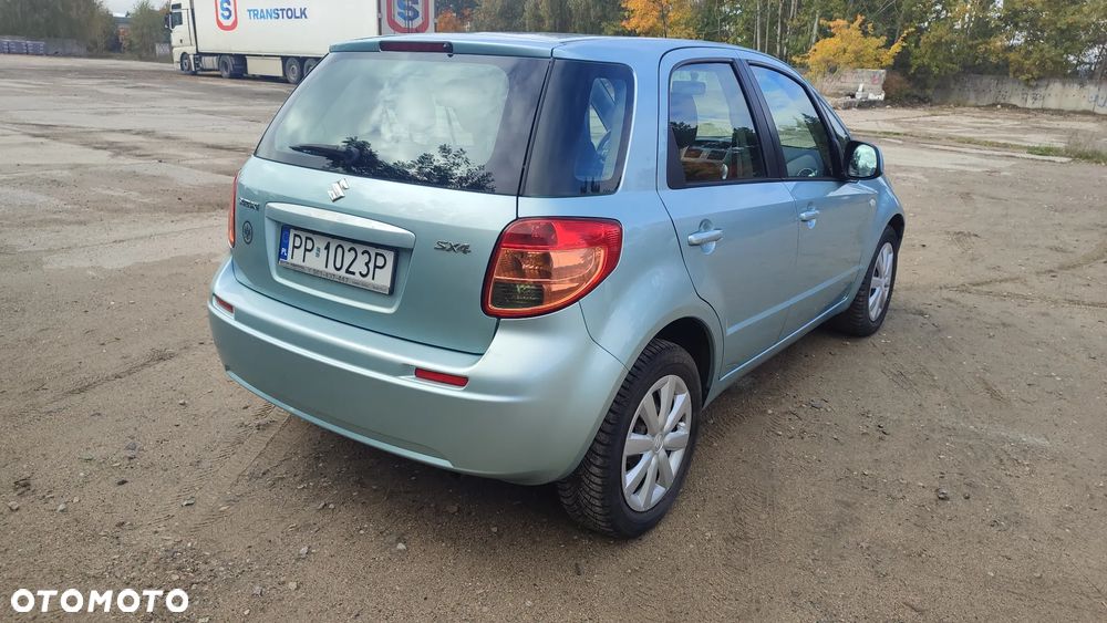 Suzuki SX4 1.6 GLX / Comfort - 5