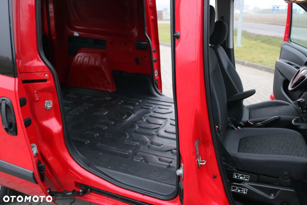 Fiat DOBLO - 22