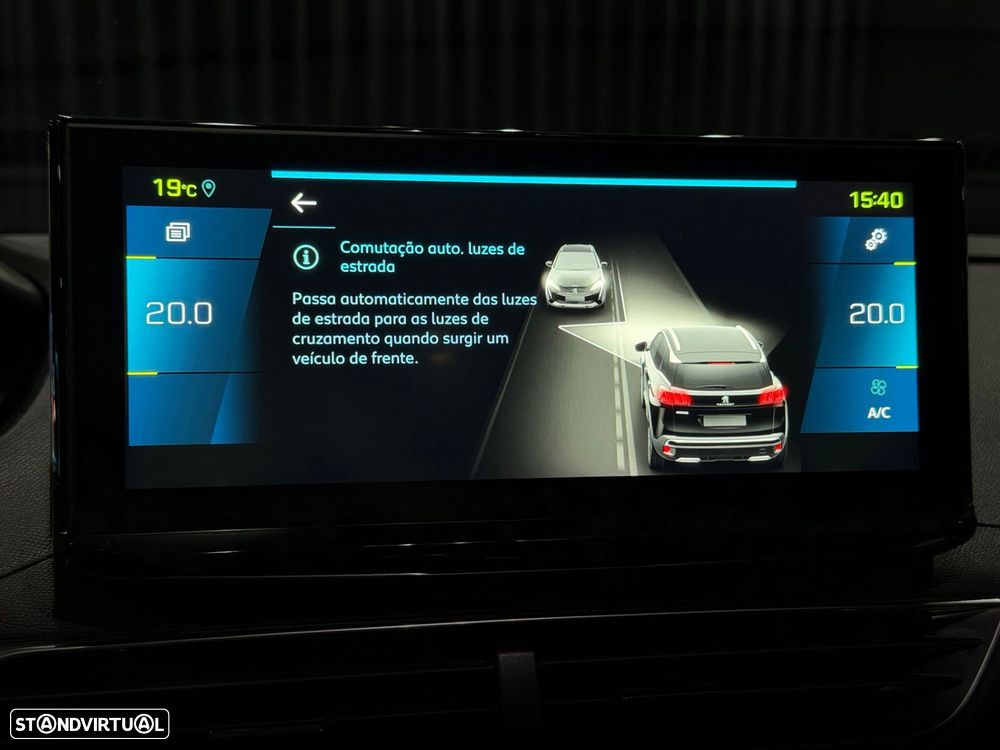 Peugeot 3008 1.6 Hybrid Allure e-EAT8 - 25