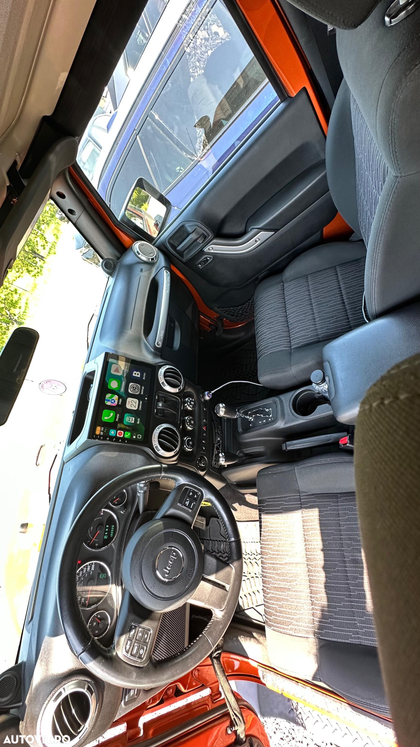 Jeep Wrangler - 6