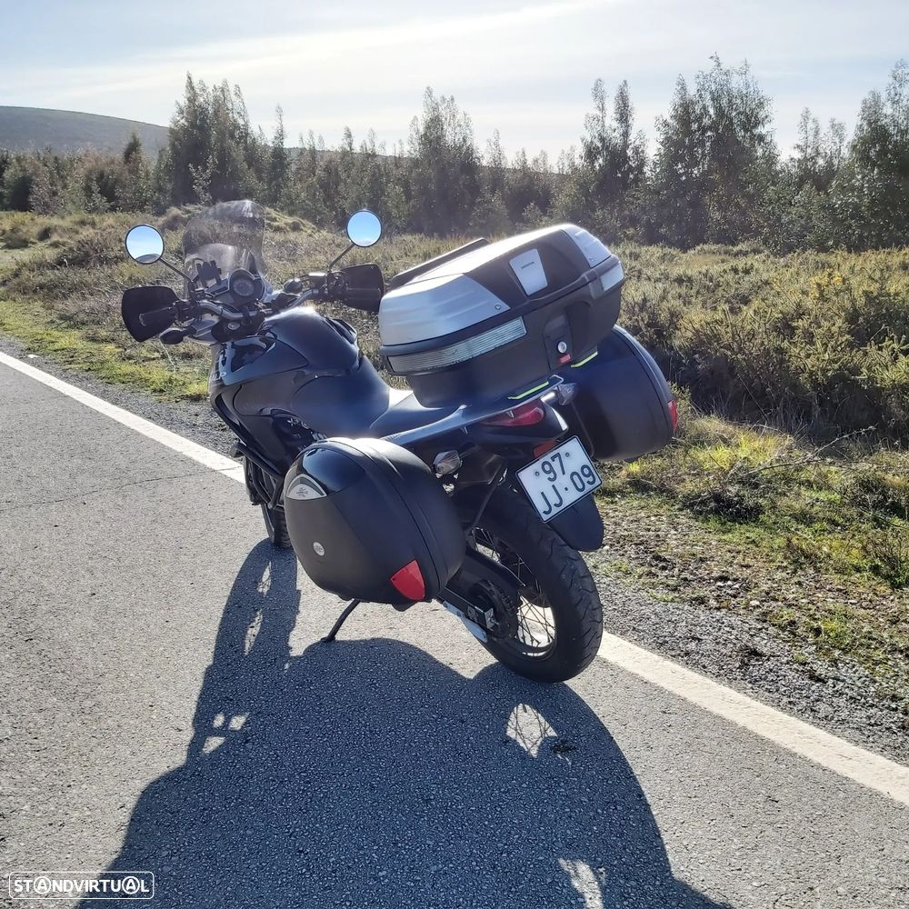 Honda Transalp XL700 VA - 9