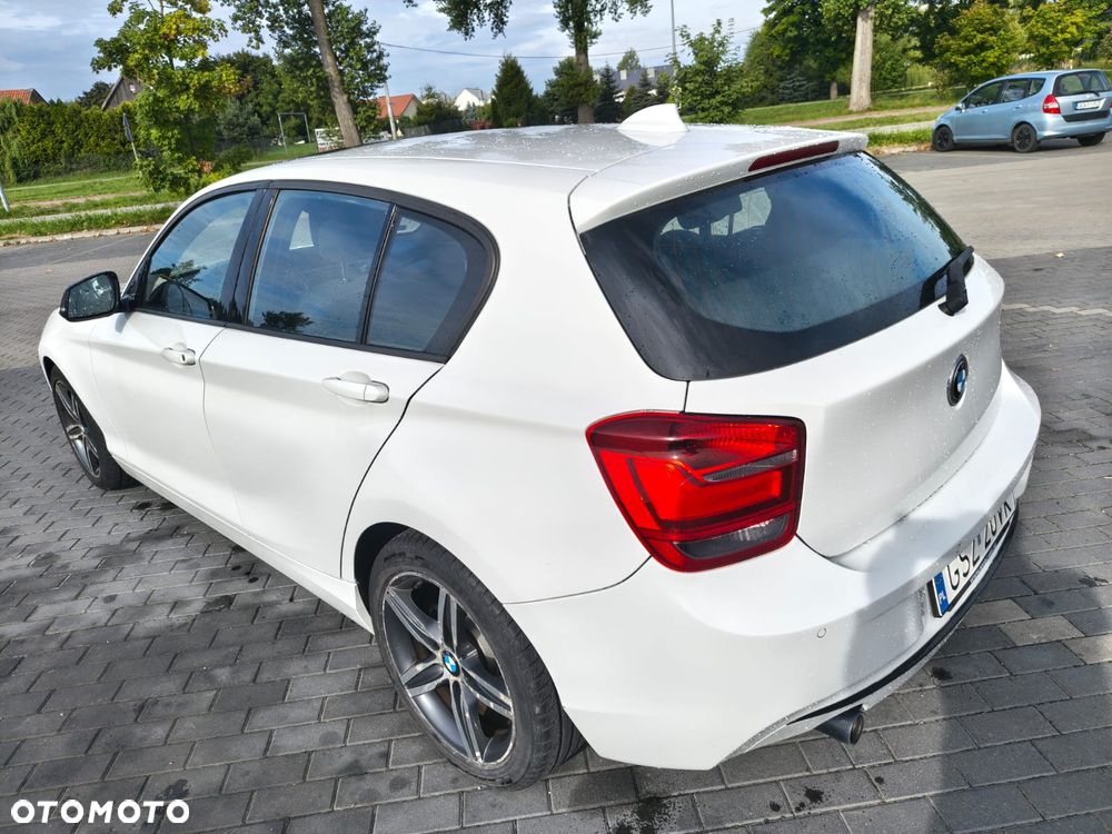 BMW Seria 1 118d Sport Line - 13