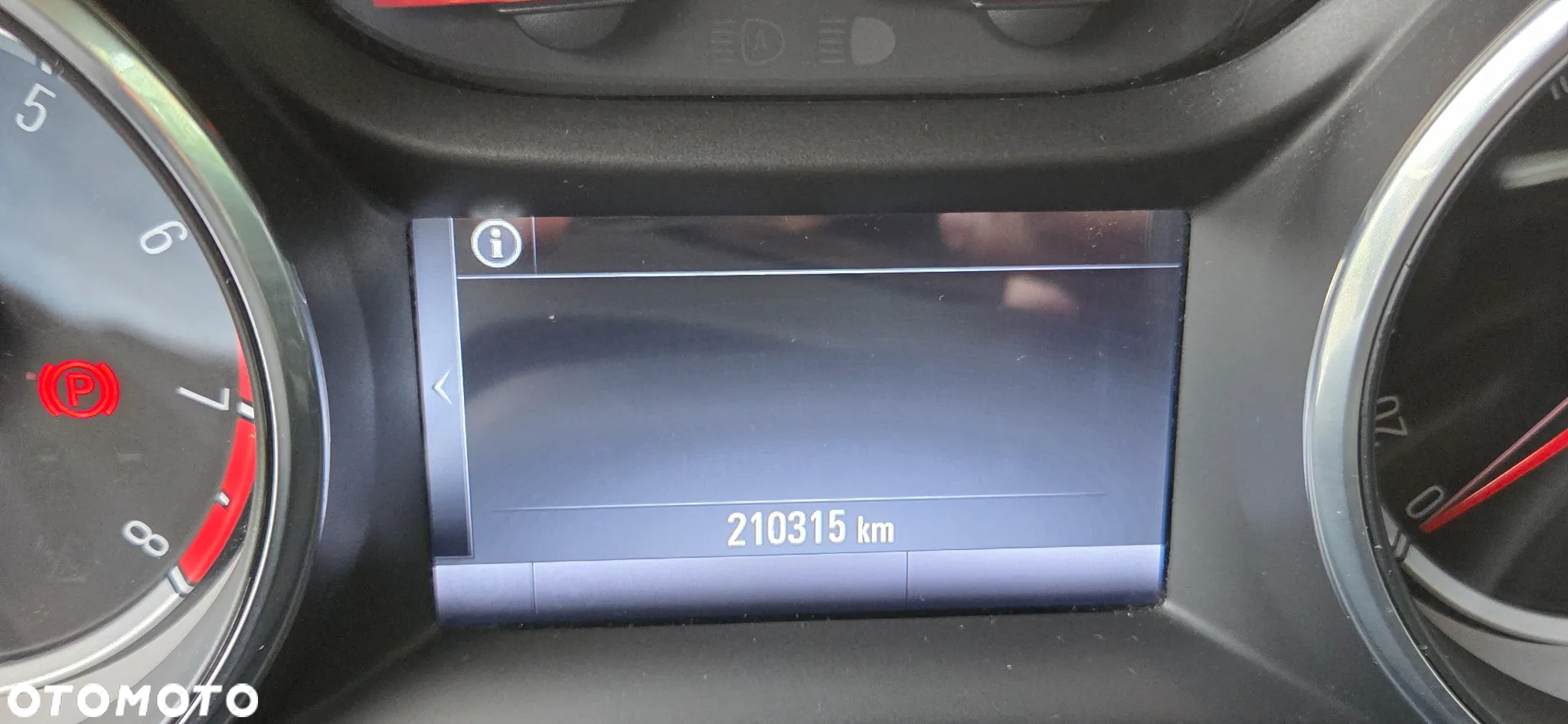 Opel Astra V 1.4 T Elite - 12