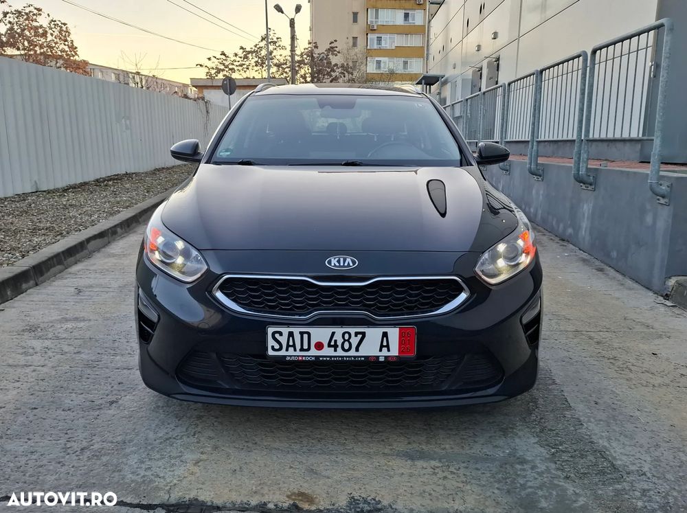 Kia Ceed SW 1.6 CRDi Eco-Dynamics+(48V Mild-Hybr.) DCT7 Platinum Edition - 5