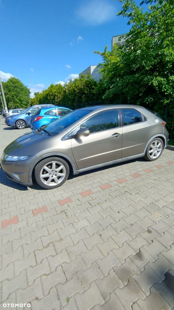 Honda Civic 1.8 Sport - 3