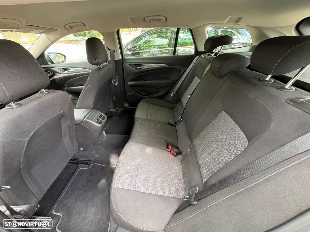 Opel Insignia Sports Tourer 1.6 CDTi Selective - 11