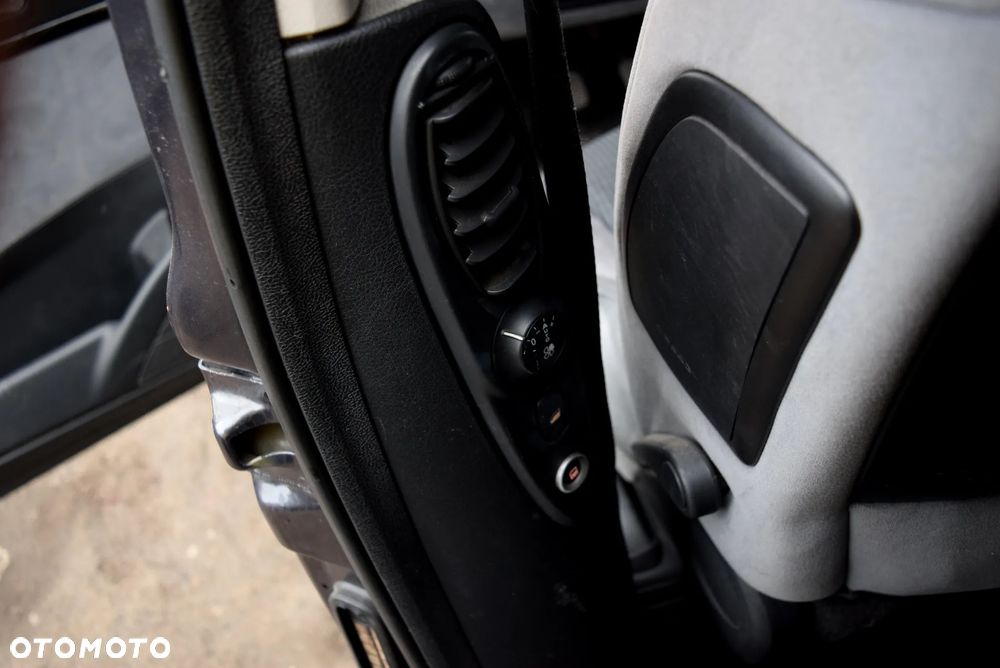 Citroën C8 2.0 HDi Style - 20