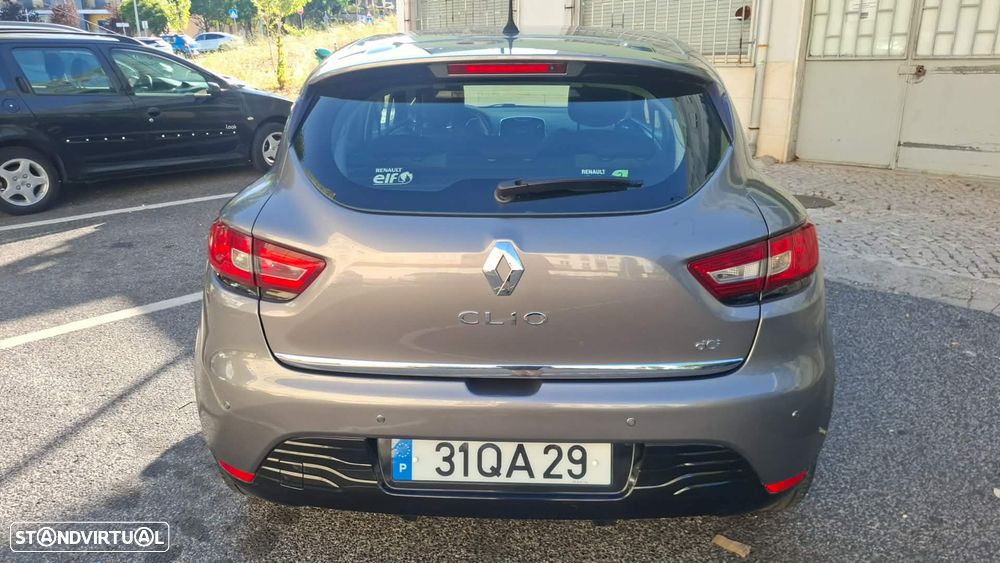 Renault Clio 1.5 dCi Dynamique S - 6