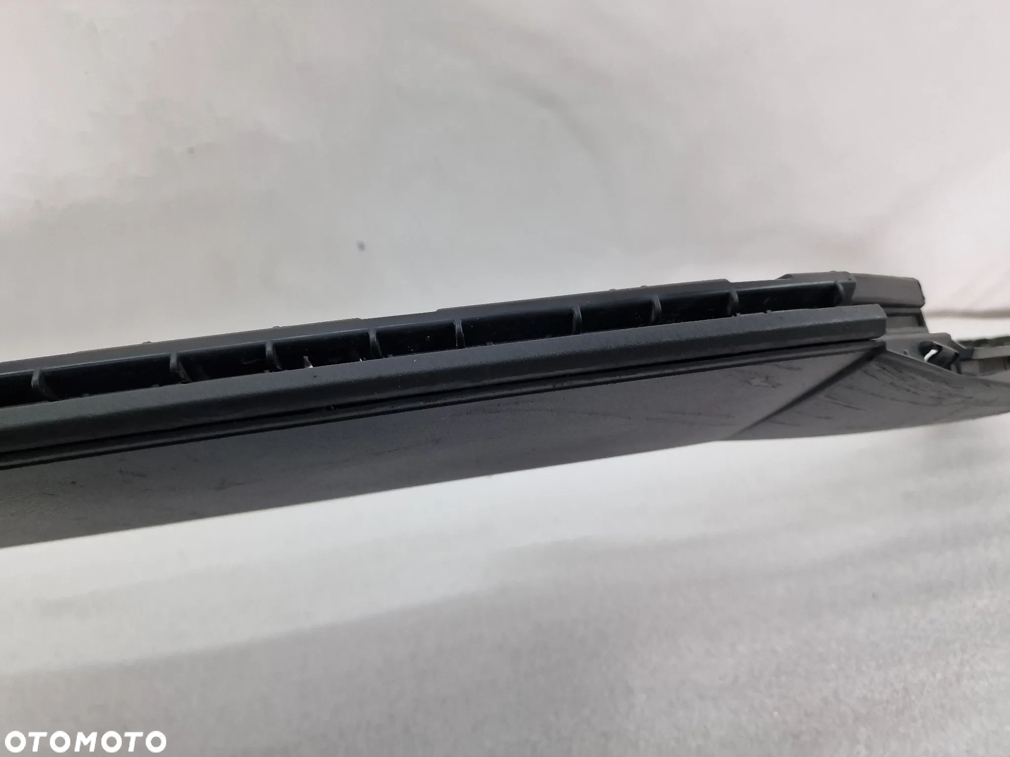 VW GOLF VIII 8 5H0 GTI 19- PŁYTA / OSŁONA POD ZDERZAK PRZEDNI PRZÓD + LISTWA WCZEPIANA OD PRZODU , NR 5H0805915K , NR AUKCJI NSŁ417 - 10