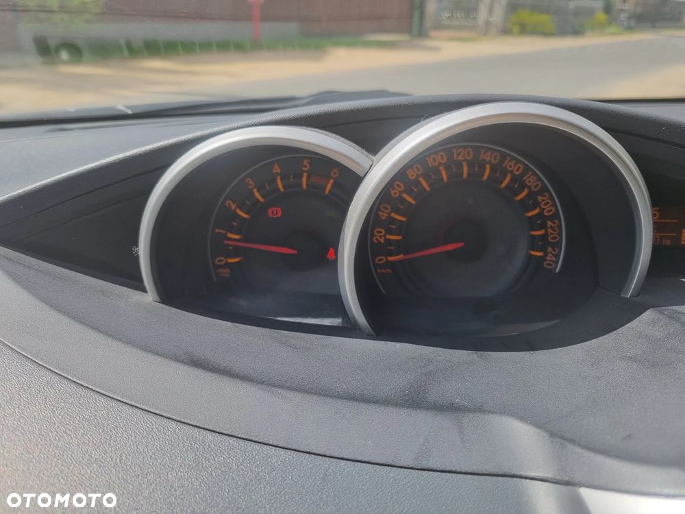 Toyota Verso 2.0 D-4D Premium 7os - 9