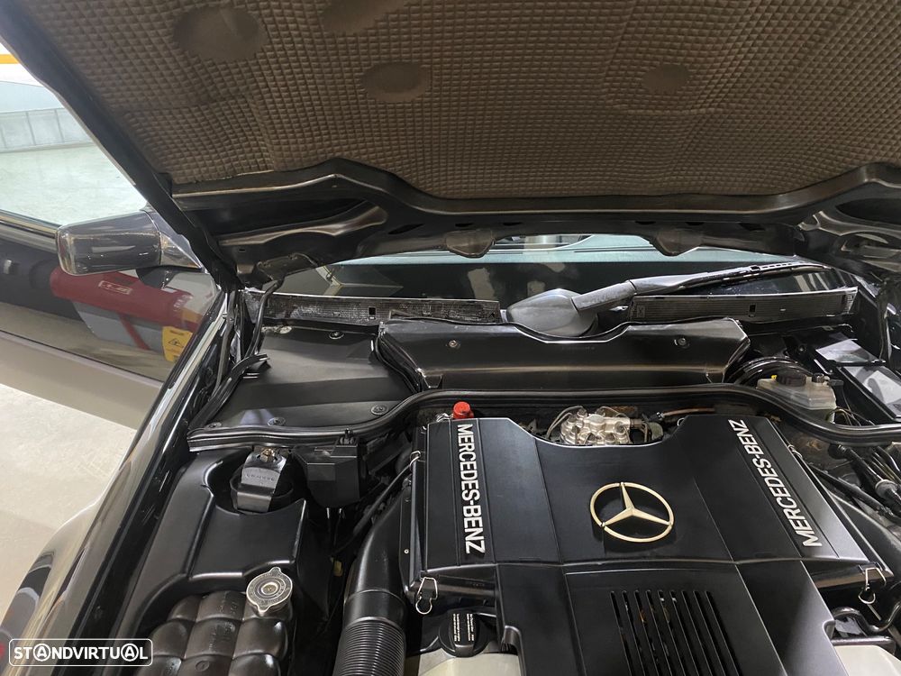 Mercedes-Benz SL 500 Standard - 28