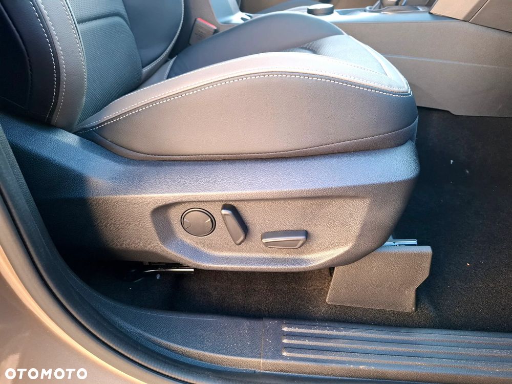 Volkswagen Amarok - 8