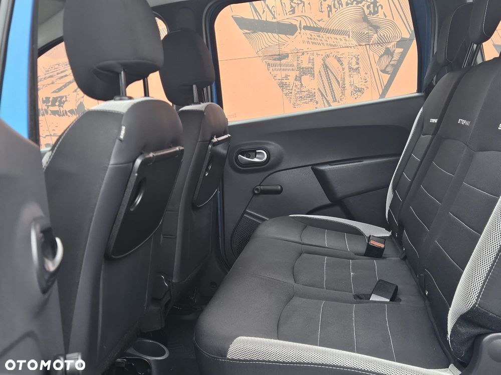 Dacia Lodgy 1.6 SCe Stepway S&S - 20