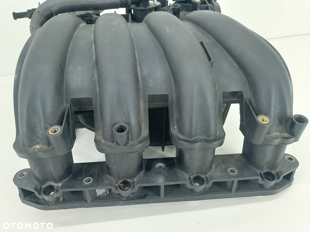 KOLEKTOR SSĄCY BMW E87 2.0 - 7