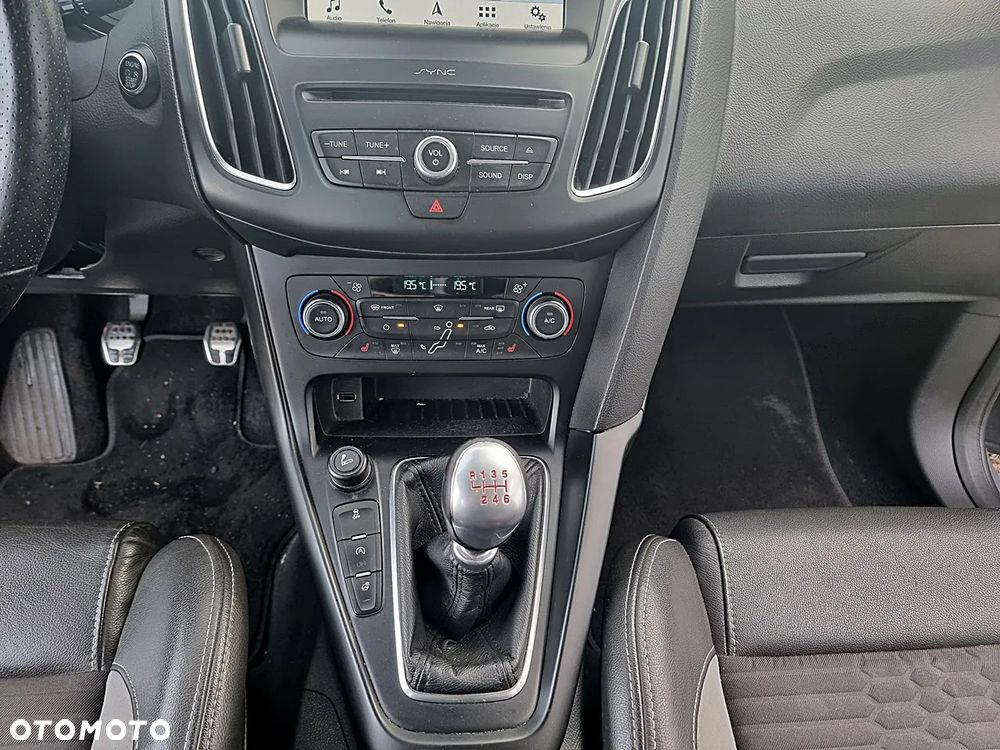 Ford Focus 2.0 TDCi ST-2 - 25