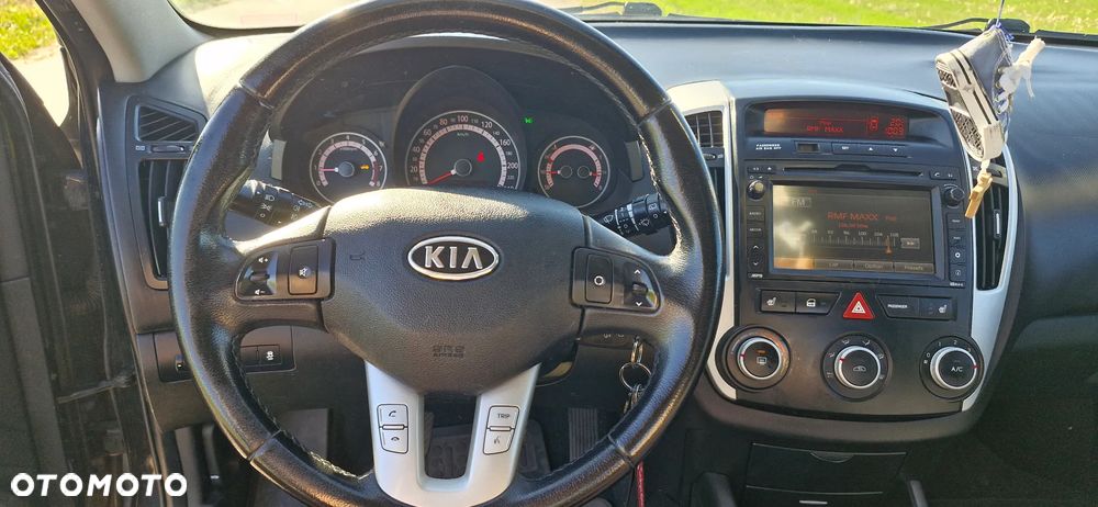 Kia Ceed Cee'd 1.4 L - 13