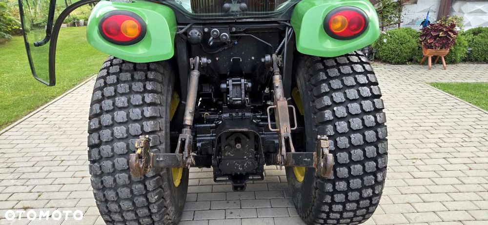 John Deere 3720 - 16