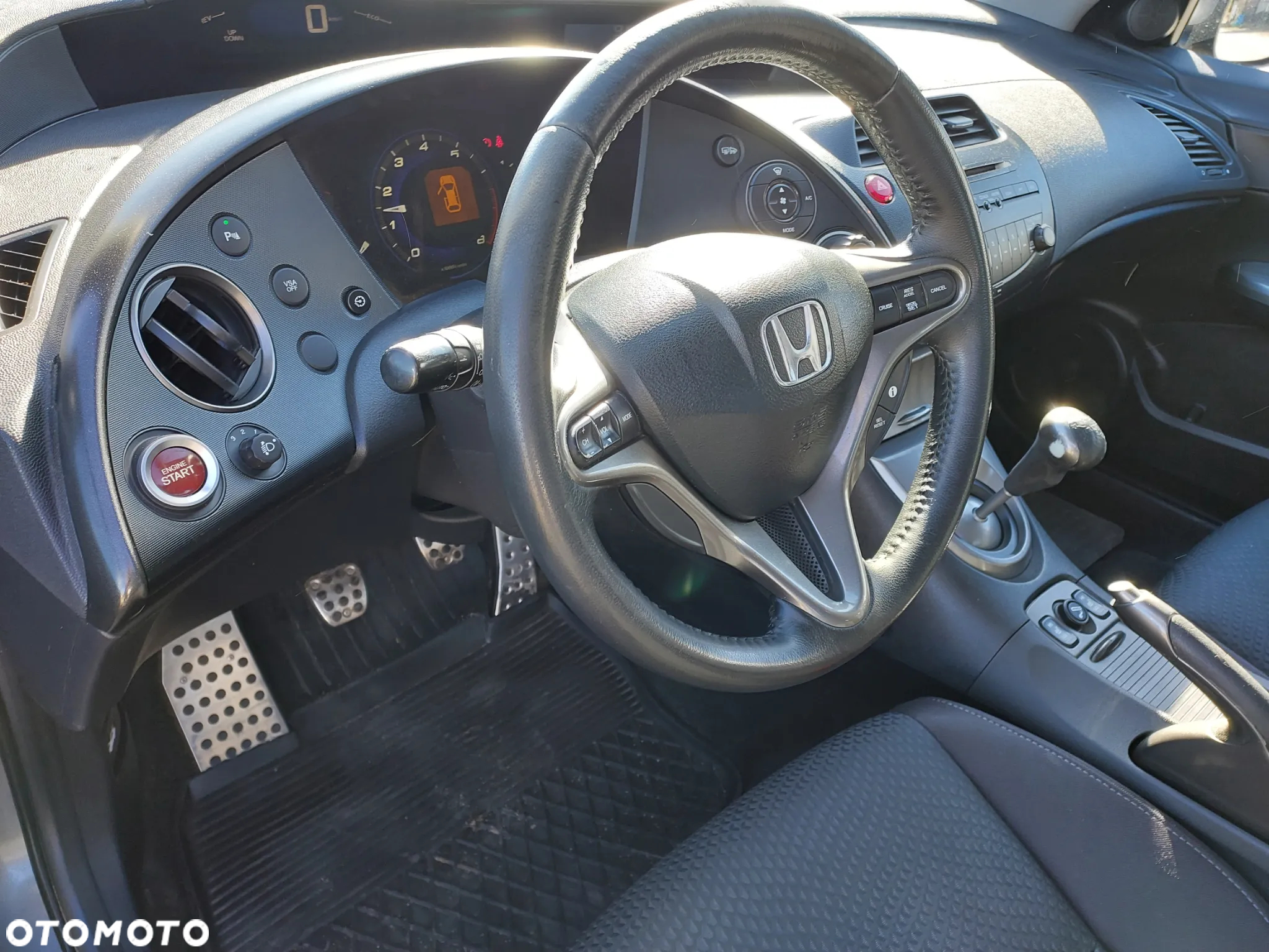 Honda Civic 1.4 Sport - 4