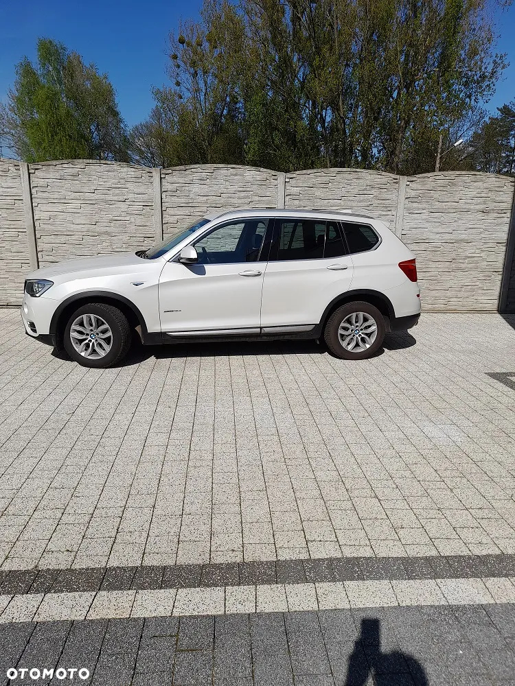 BMW X3 sDrive18d Luxury Line - 7