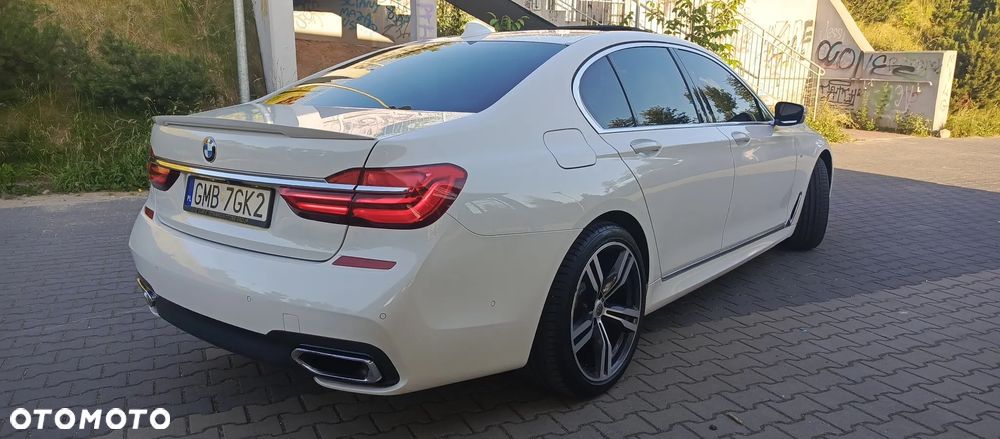 BMW Seria 7 740Ld xDrive - 11