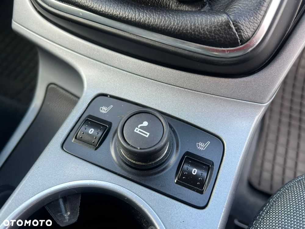 Ford C-MAX 1.6 TDCi Start-Stop-System SYNC Edition - 16