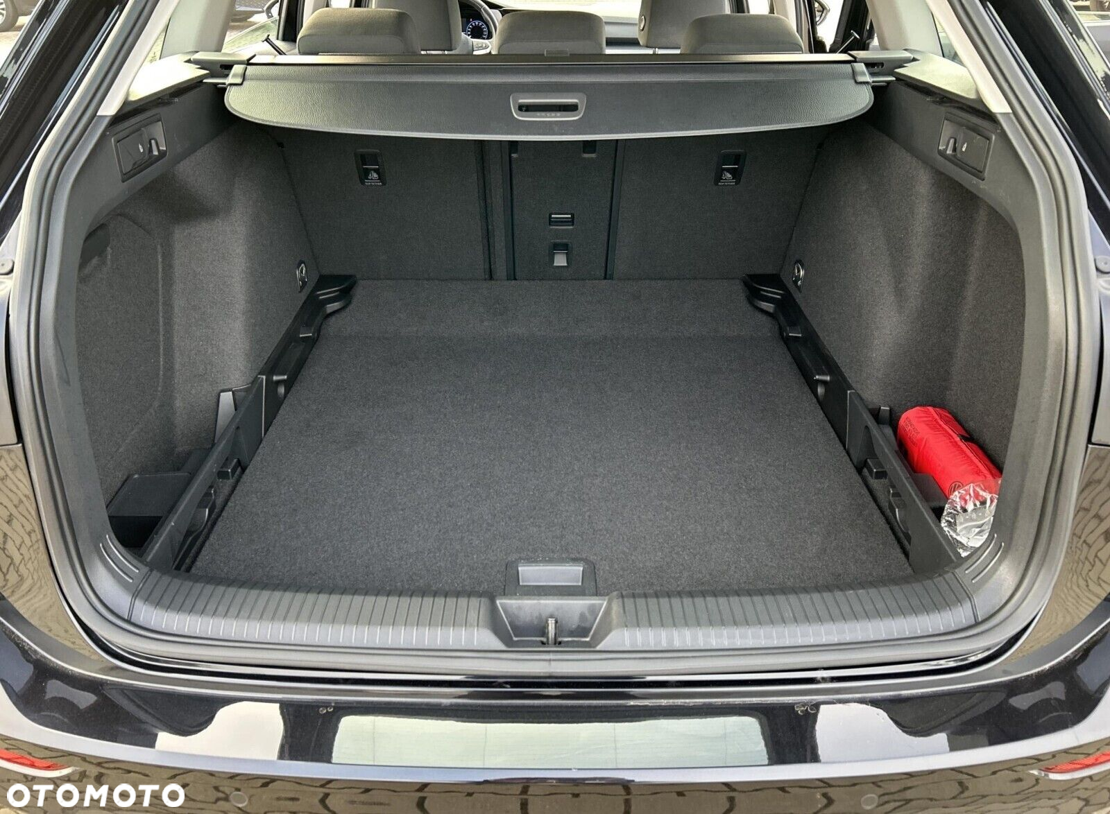 Volkswagen Golf VIII 2.0 TDI Style DSG - 12