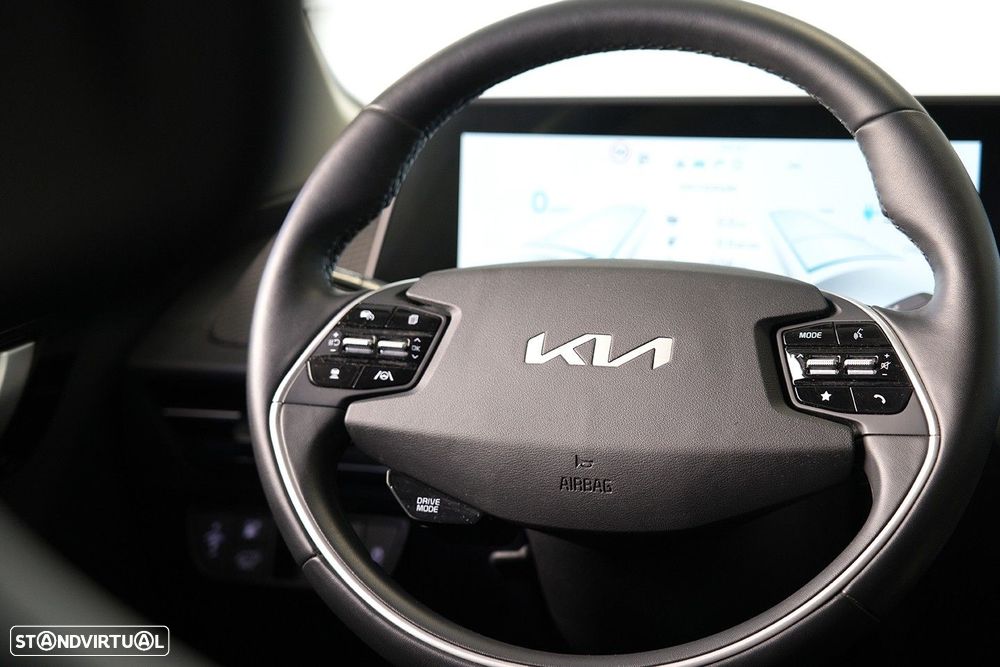 Kia EV6 77.4 kWh Tech - 28