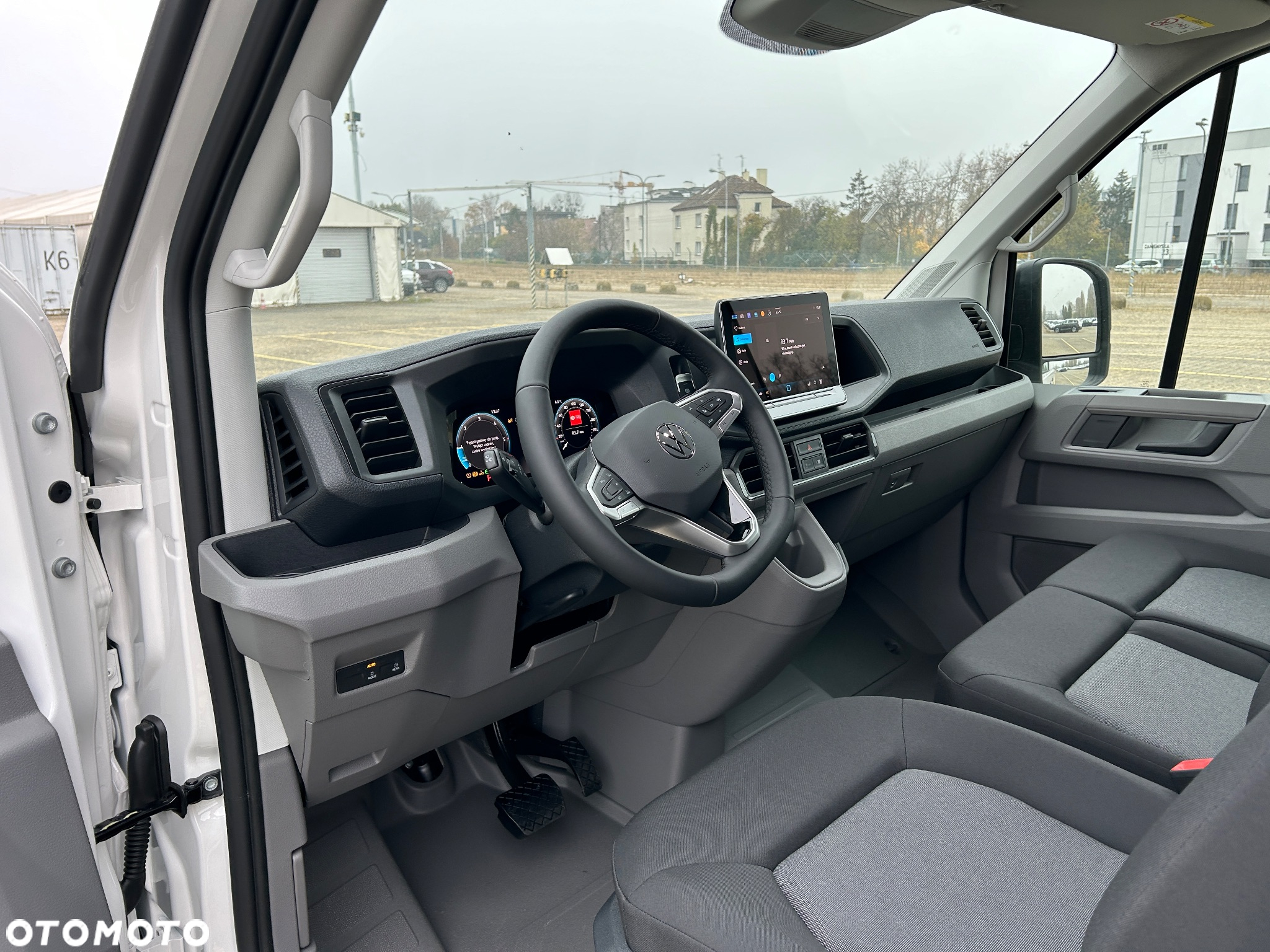 Volkswagen Crafter - 13