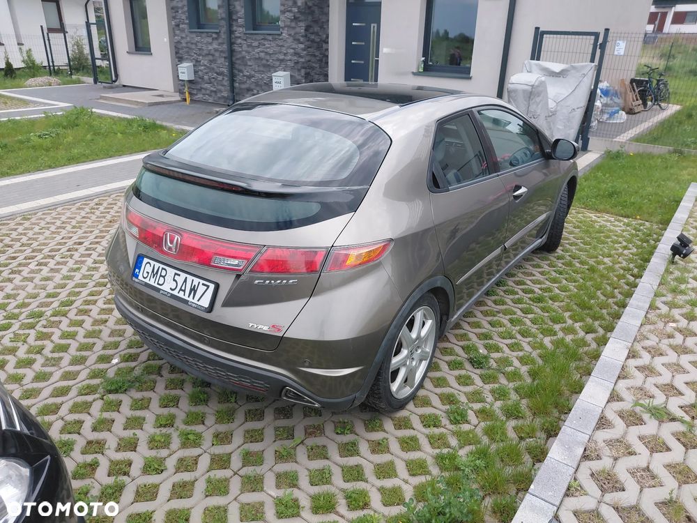 Honda Civic 1.8 Executive - 4