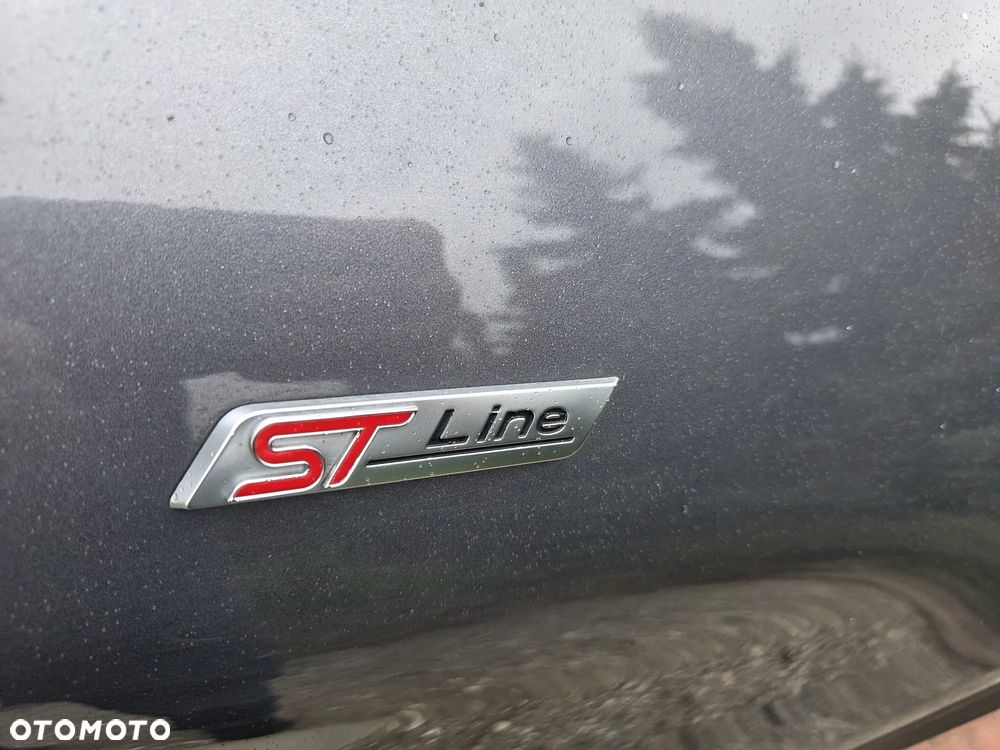 Ford Explorer EcoBoost Plug-in Hybrid ST-LINE - 8